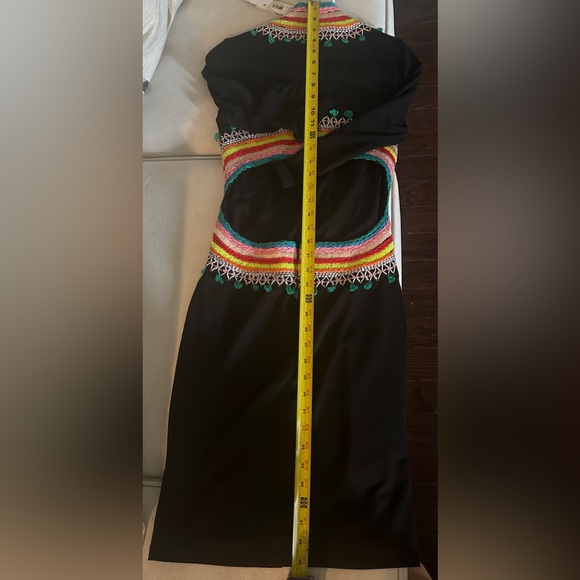 NEW  Alice + Olivia  open back dress - Picture 7 of 7